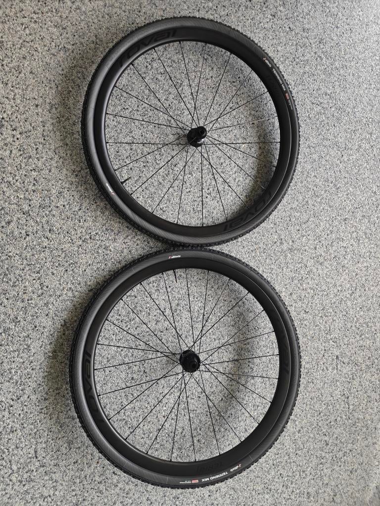 Gravelwielen Roval carbon terra clx incl, Fietsen en Brommers, Fietsonderdelen, Ophalen of Verzenden, Carbon