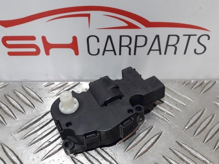 Kachelklep Motor van een Mercedes C-Klasse, Auto-onderdelen, Motor en Toebehoren, Mercedes-Benz, Gebruikt, 3 maanden garantie