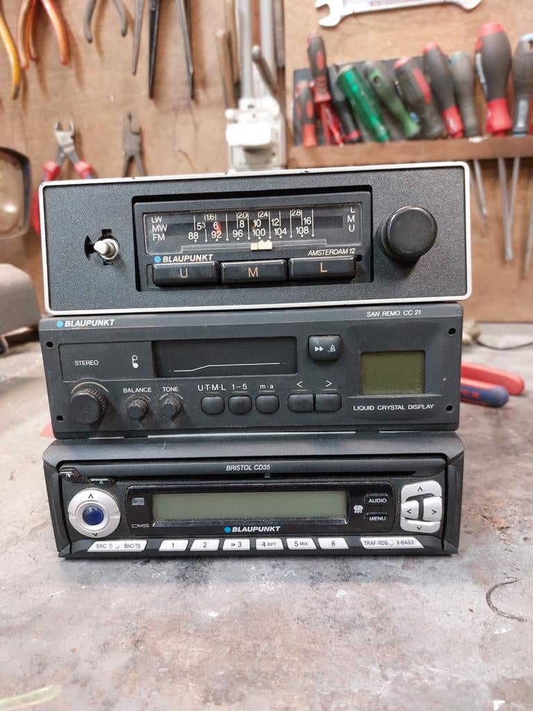 3 blaupunkt radio's, Ophalen