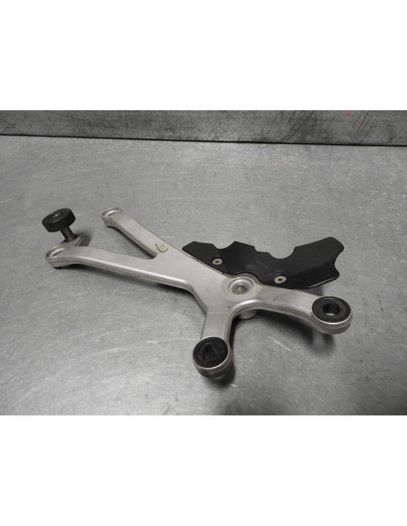 950 SM (R)  2004 - 2008 KTM Beugel Beugel motorblok D1-42718, Motoren