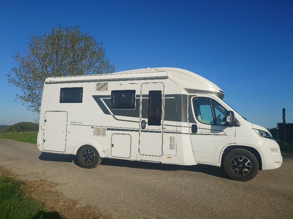 Adria Matrix 600 SL, Marchepied électrique, Jusqu'à 5, Autres marques, Boîte manuelle