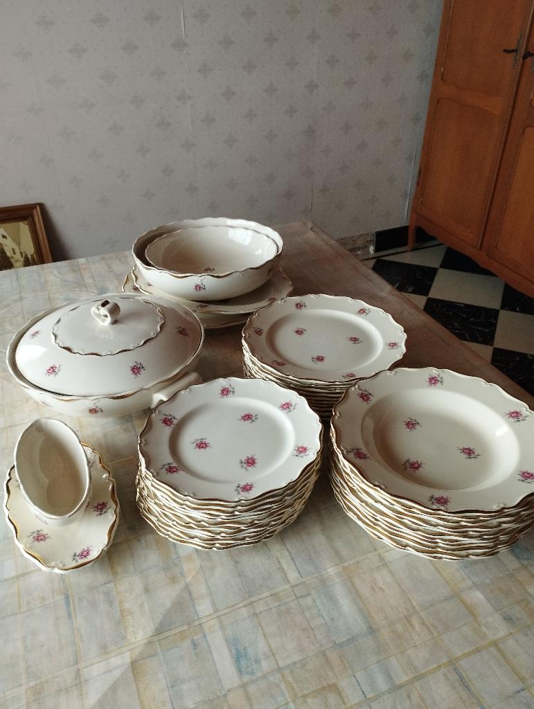 Eetservies Boch Lalouviere, Ophalen