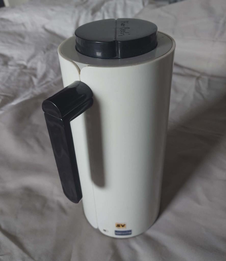 koffie thermos Pierre Cardin, Enlèvement