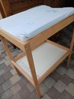 Gratis verzorgingstafel Ikea, Ophalen, Gebruikt, Opstaande rand
