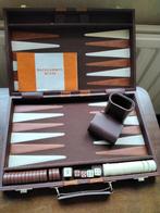 Jeux de backgammon, Enlèvement