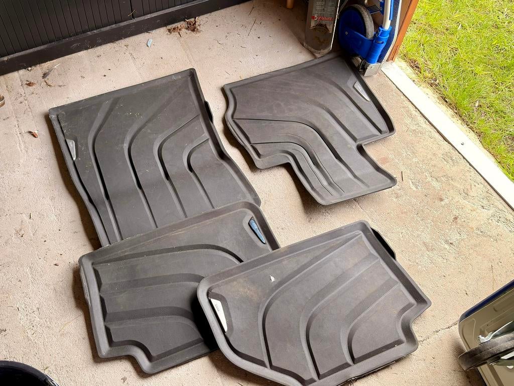 BMW X3 rubberen matten, Auto diversen, Automatten, Info@qelectronics.be, Nieuw, Ophalen of Verzenden, Nukerkestraat 1; 9681 Nukerke
