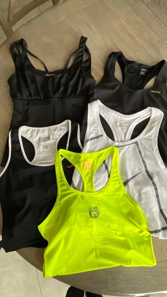 Sporttopjes Nike/Bjorn Borg/Reebok en Bidi Badu, Kleding | Dames, Sportkleding, Ophalen of Verzenden, Zo goed als nieuw, Maat 36 (S)