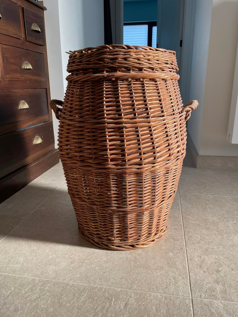 Grote rieten wasmand met deksel - 80cm, Ophalen, Zo goed als nieuw