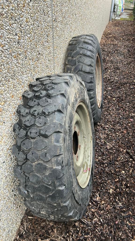 Landbouwbanden 10.5 r20, Zakelijke goederen, Landbouw | Onderdelen | Banden, Velgen en Assen, Ophalen