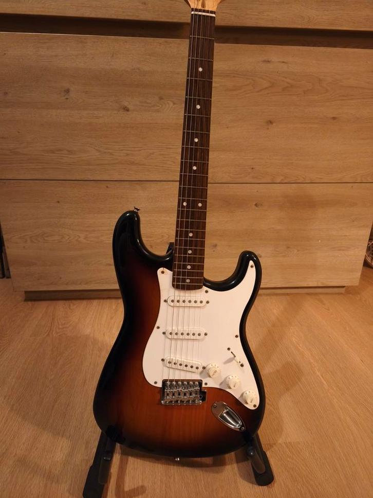 Squire elektrische gitaar., Musique & Instruments, Instruments à corde | Guitares | Électriques, Fender, Enlèvement ou Envoi