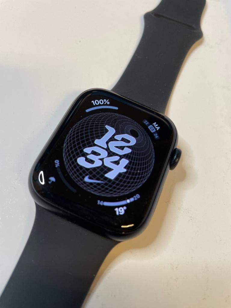 Apple Watch série 9 45 mm, Étanche, Enlèvement ou Envoi, IOS, Utilisé