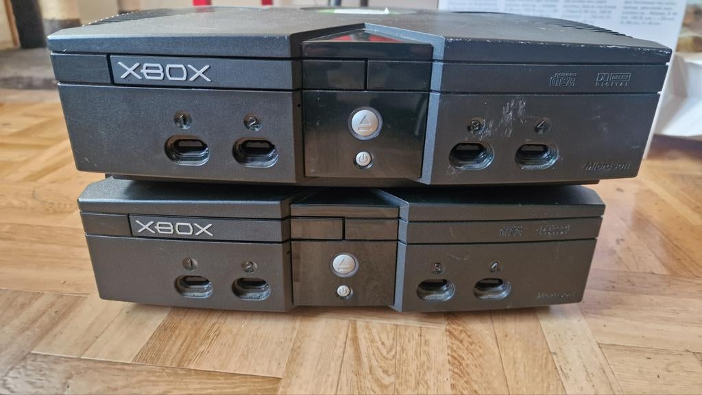 2 werkende Xbox cosonles gemodd, Consoles de jeu & Jeux vidéo, Consoles de jeu | Xbox Original, Enlèvement ou Envoi