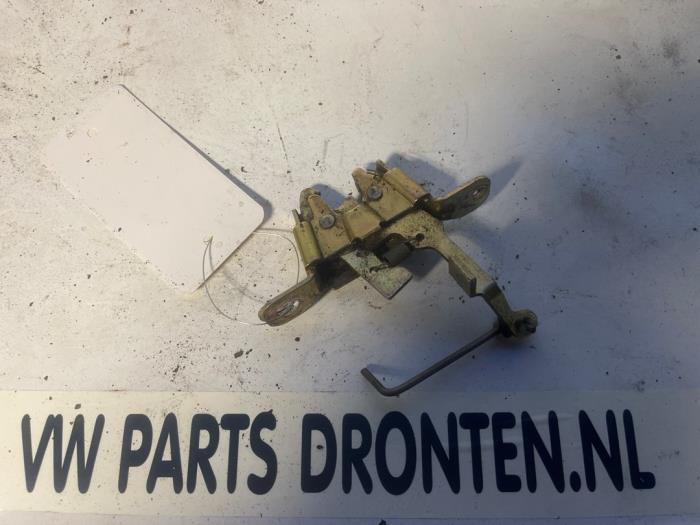 Mécanique de verrouillage hayon d'un Alfa Romeo Spider, Autos : Pièces & Accessoires, Carrosserie & Tôlerie, Alfa Romeo, Utilisé