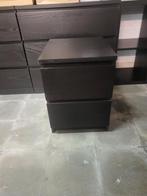 2 tables de chevet IKEA – très bon état – 2 tiroirs – 50€, Maison & Meubles, Enlèvement