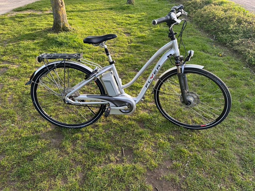 Elektrische damesfiets flyer, Ophalen, Zo goed als nieuw