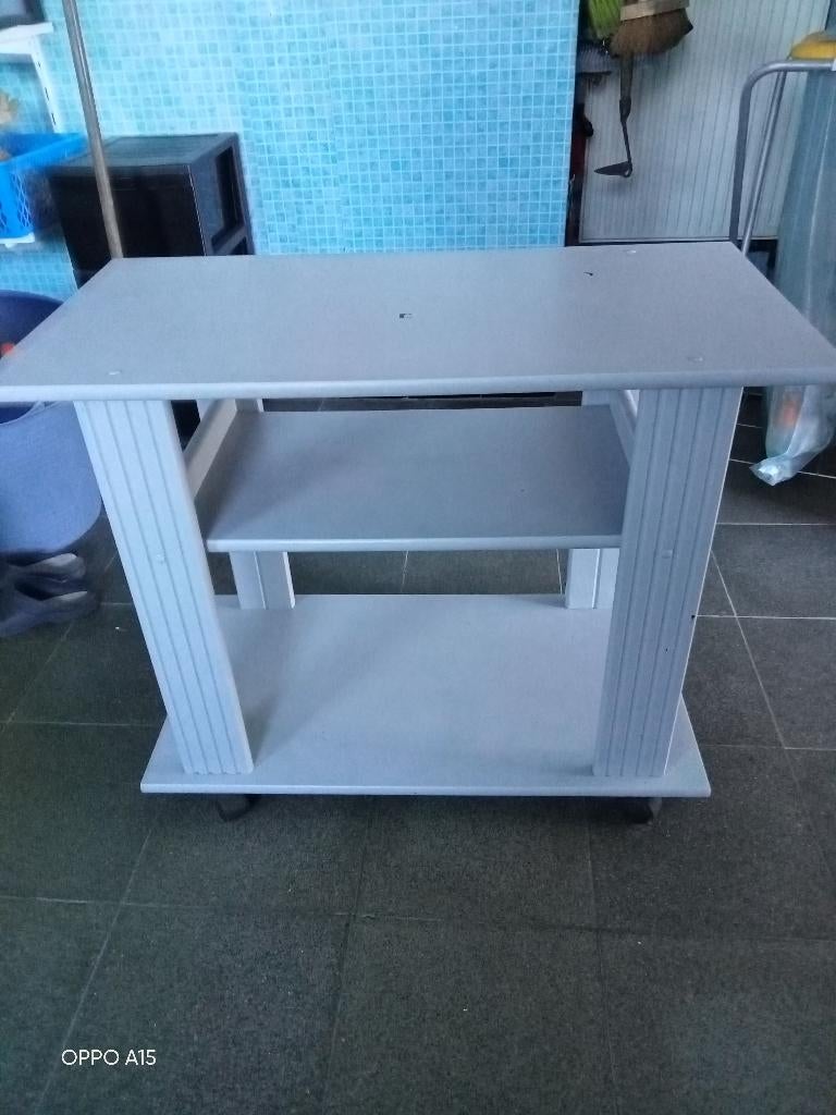 houten tafel op wielen, Ophalen, Gebruikt