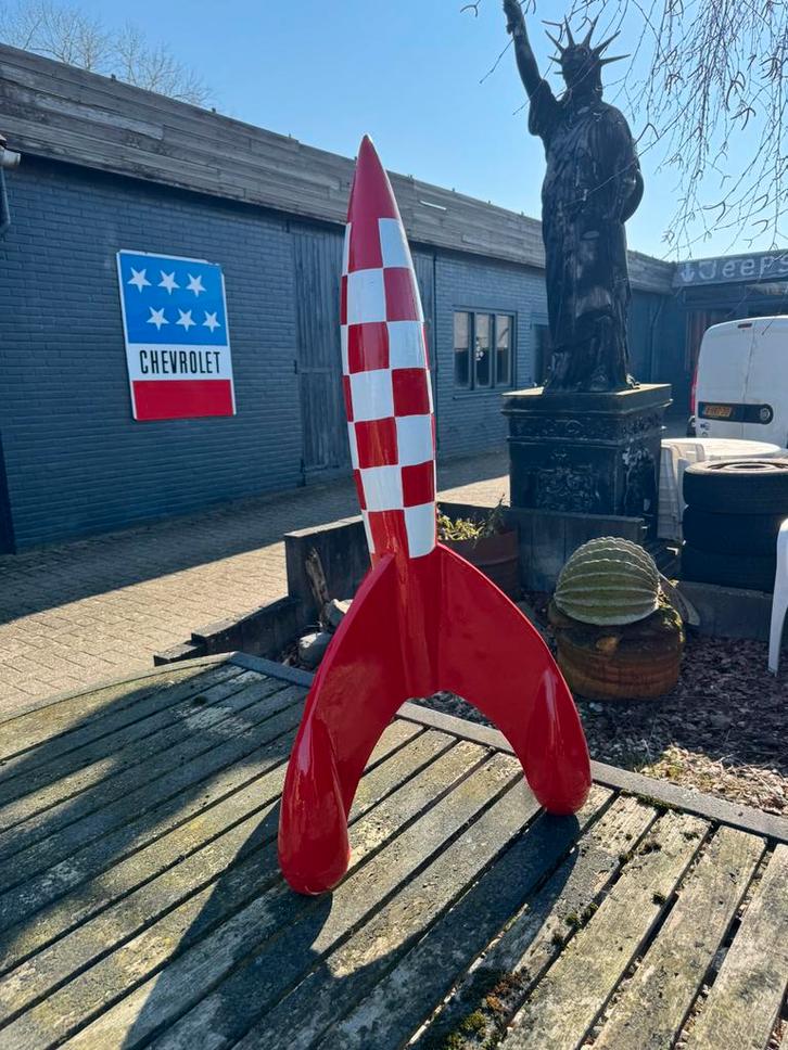 Image de Tintin : La fusée vers la lune, Collections, Statues & Figurines, Utilisé, Fantasy, Enlèvement