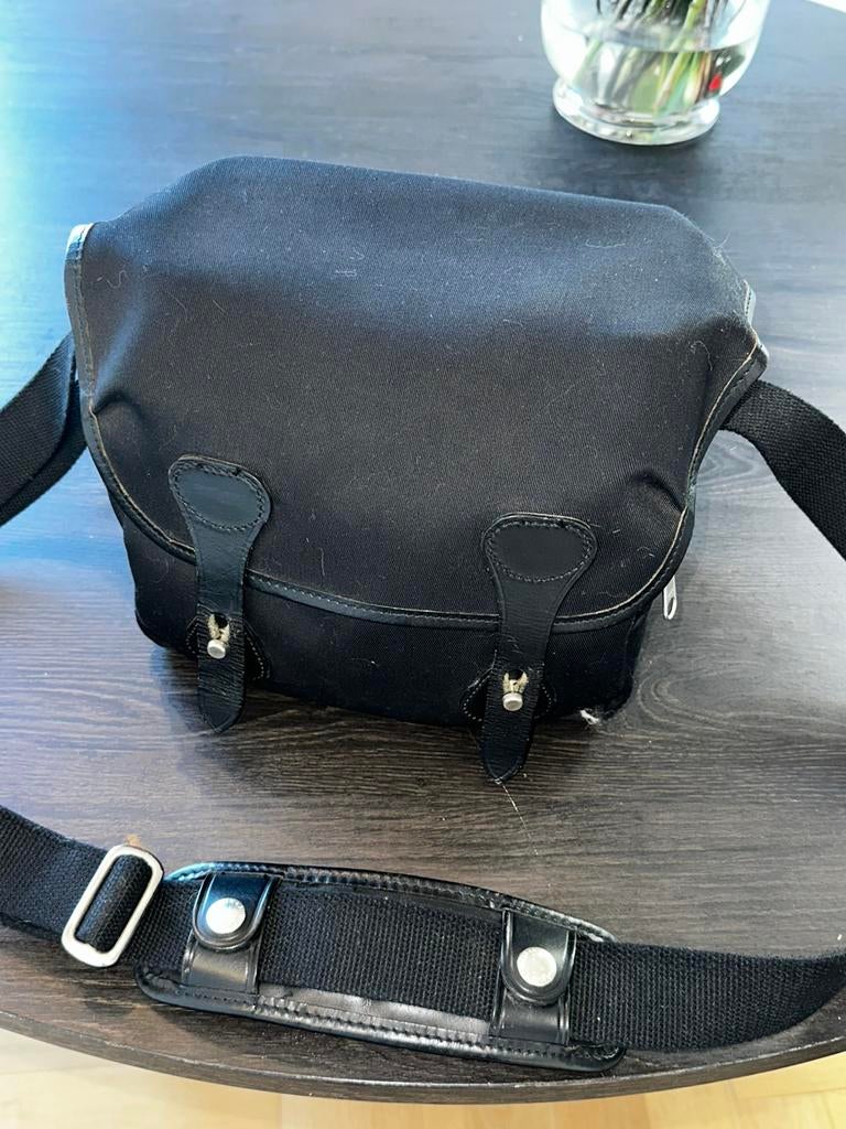 Billingham Leica tas, Ophalen of Verzenden, Zo goed als nieuw, Schoudertas, Overige merken