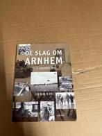 BOEK DE SLAG OM ARNHEM  OORLOG, Tweede Wereldoorlog, Ophalen of Verzenden, Zo goed als nieuw, LLOYD CKARK
