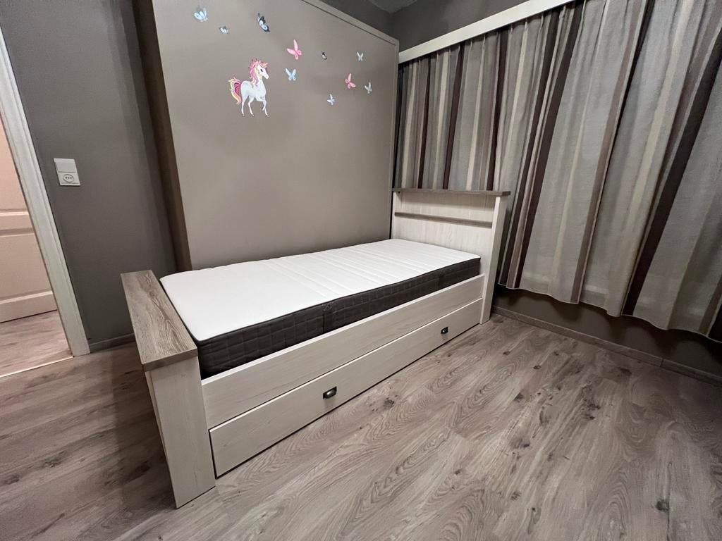 Lit simple avec tiroir, Enlèvement, Comme neuf