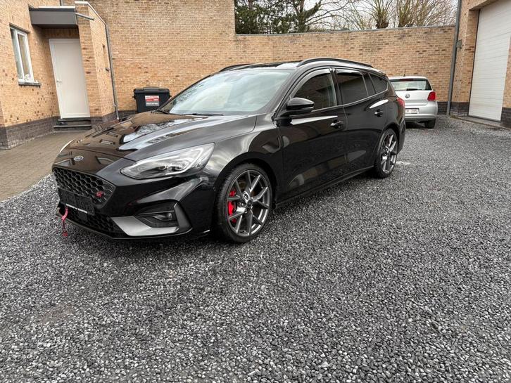 Ford focus  ST. 280 pk. Benzine automaat, Services & Professionnels, Location | Auto & Moto