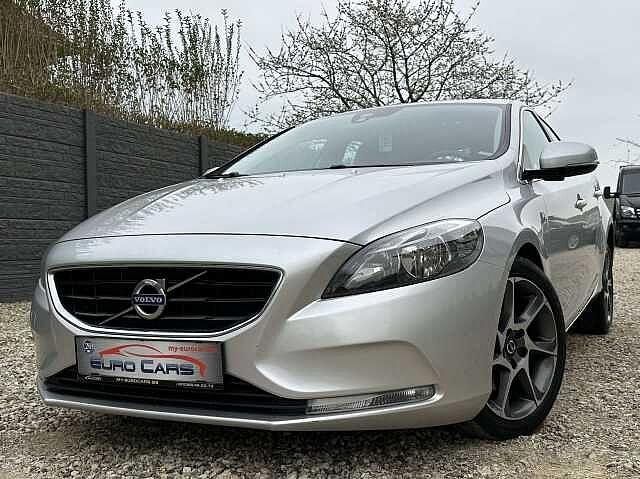 Volvo V40 2.0 D2-82 Ocean Race CUIR/LED/SENSOR/GPS/GARANTIE, Autos, Volvo, Entreprise, V40, ABS, Airbags, Air conditionné, Bluetooth
