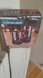 2 glazen ledlampen, Ophalen, Zo goed als nieuw