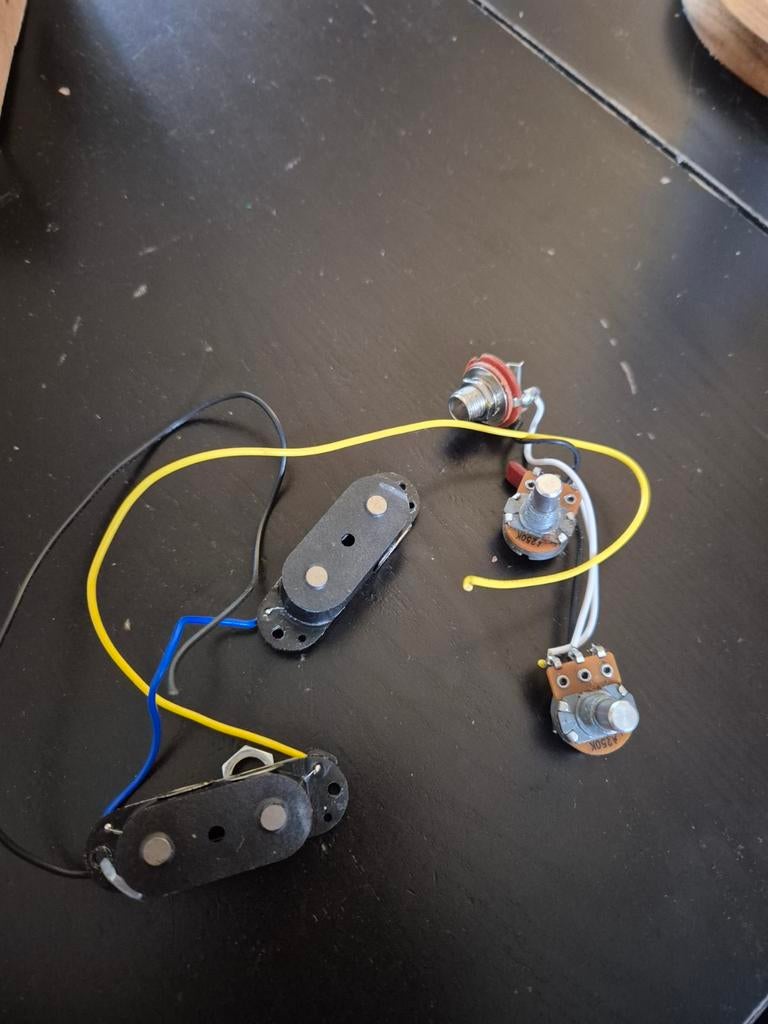 Squier CV 60 Mustang bass pickups, Ophalen of Verzenden