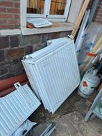 Radiateur avec vanne, Bricolage & Construction, Chauffage & Radiateurs, Enlèvement, Comme neuf, Radiateur