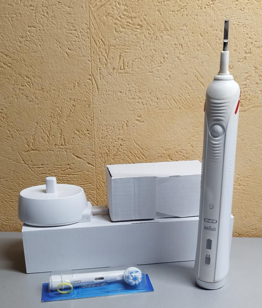 Oral-B Professional Care elektrische tandenborstel met lader, Electroménager, Équipement de Soins personnels, Comme neuf, Hygiène bucco-dentaire