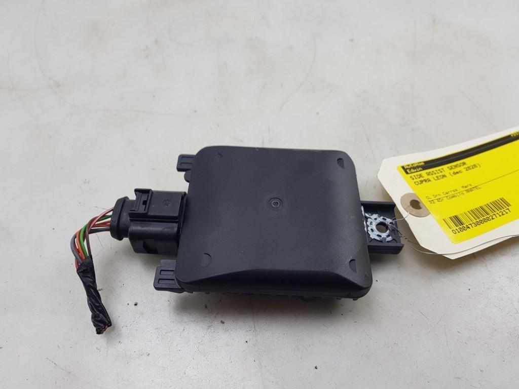 DIVERSEN Seat Leon Sportstourer (KLF) (|2Q0907686E|), Auto-onderdelen, Overige Auto-onderdelen, Seat, Gebruikt