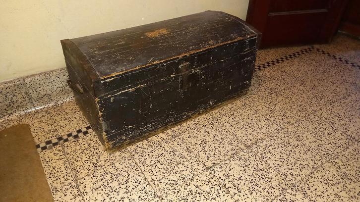 oude grote houten kist in piratenstijl, Antiek en Kunst, Antiek | Meubels | Kasten, Ophalen