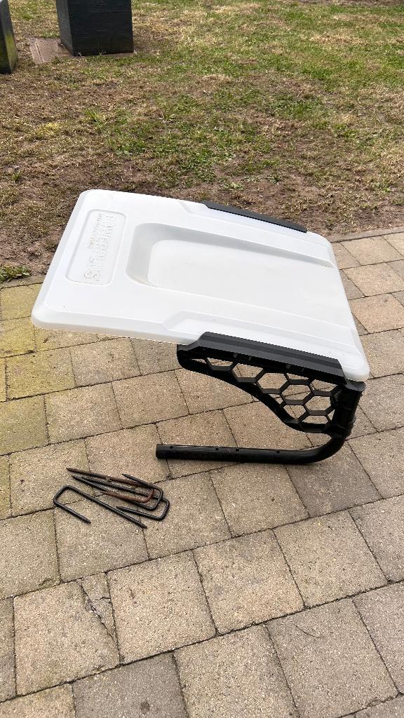 Garage voor robotmaaier, Tuin en Terras, Robotmaaiers, Ophalen, Gebruikt, Powerplus