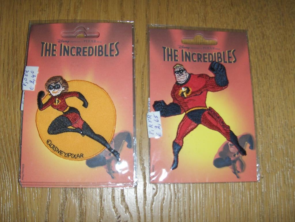 Ecusson Disney THE incrédibles. (lot de 5)., Enlèvement ou Envoi, Neuf