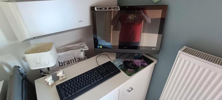 Ordinateur tout en un, Informatique & Logiciels, Ordinateurs de bureau, Utilisé, 2 à 3 Ghz, 8 GB, Enlèvement