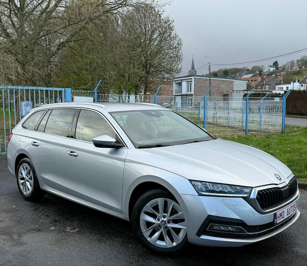 Skoda octavia 1.0i / 2022 / 78.000km, Autos, Argent ou Gris, Achat, Euro 6, Boîte manuelle