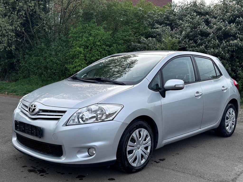 Toyota Auris klaar om te registreren, Auto's, Toyota, Euro 5, 1995 cc, 4 cilinders, USB