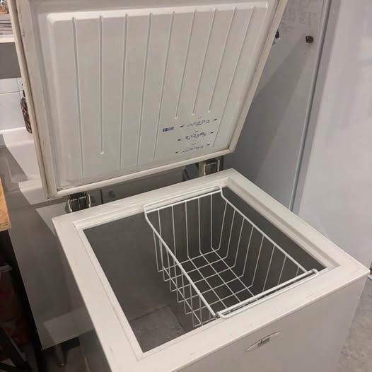 Congélateur bahut, Electroménager, Congélateurs, Utilisé, À Poser, Congélateur, Congélateur, 85 à 120 cm, 60 à 90 cm, Enlèvement