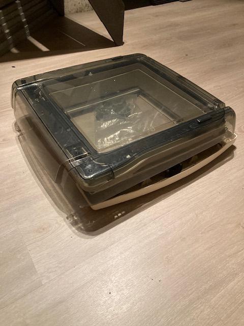 Transparant dakluik 40x40cm, Caravanes & Camping, Camping-car Accessoires, Utilisé, Enlèvement ou Envoi