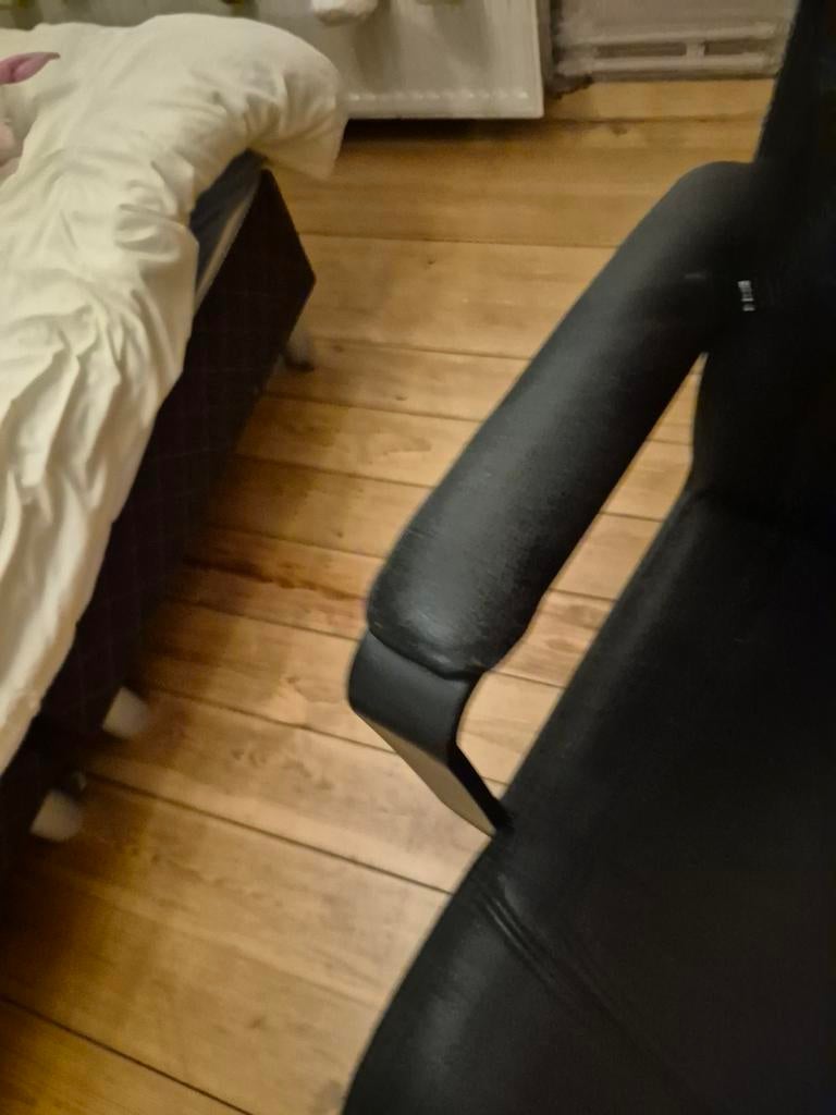 Une chaise Berue est bonne, confortable et elle est bonne po, Enlèvement ou Envoi