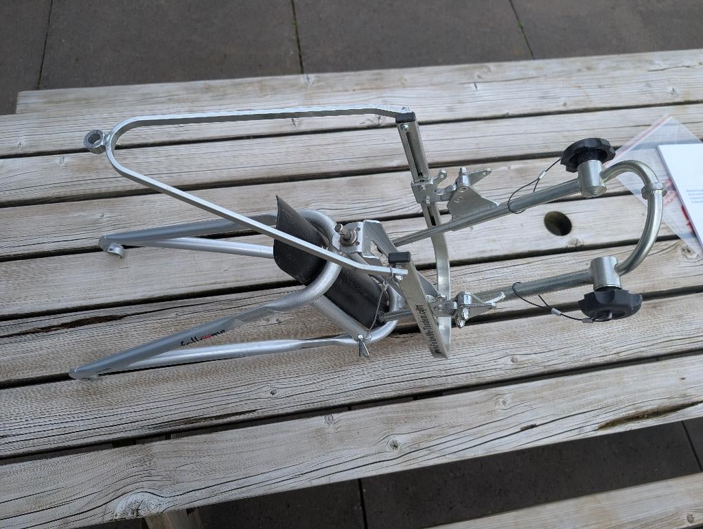 Followme met 2 snelspanners, Fietsen en Brommers, Fietsaccessoires | Aanhangwagens en Karren, Ophalen, Gebruikt, Opvouwbaar, FollowMe