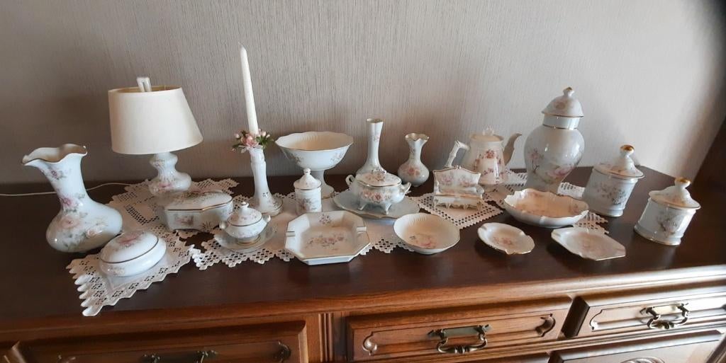 Collectie Limoge's veel Rose bloem., Ophalen