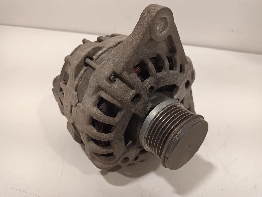 Dynamo Iveco New Daily, Autos : Pièces & Accessoires, Moteurs & Accessoires, Autres marques automobiles, Utilisé, Origine de la pièce connue