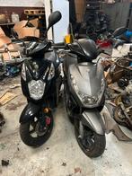 Peugeot Kisbee & SYM Orbit 3 – beide werkend, Fietsen en Brommers, Brommers | Overige merken, Ophalen, Gebruikt, Klasse B (45 km/u)