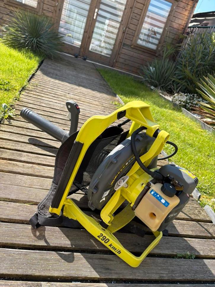 Souffleur, Tuin en Terras, Hand-tuingereedschap, Zo goed als nieuw, Ophalen