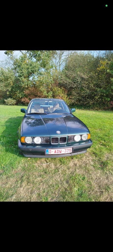 Bmw E34 518i vert île, Autos, Particulier, Essence, Achat
