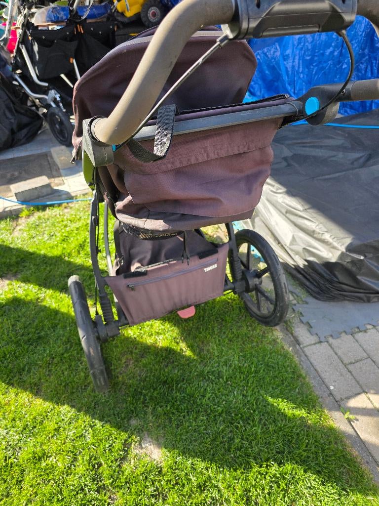 Thule urban glide 2  buggy met mand bij, Ophalen, Zo goed als nieuw, Overige merken