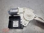 Moteur de vitre portière d'un Volkswagen Caddy, Volkswagen, -, 3 mois de garantie, Utilisé