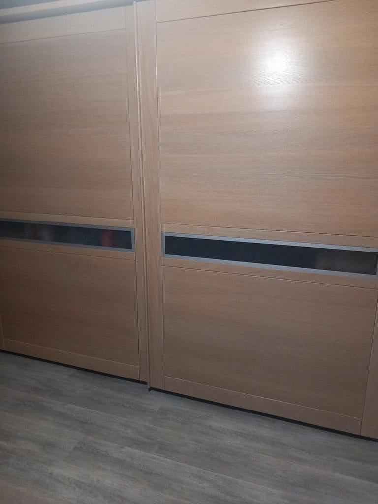 Zeer mooi kleedkast set, Huis en Inrichting, Slaapkamer | Complete slaapkamers, Ophalen