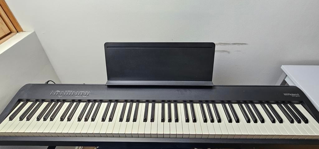 like new e-piano Roland FP-30(black), Musique & Instruments, Enlèvement, Roland